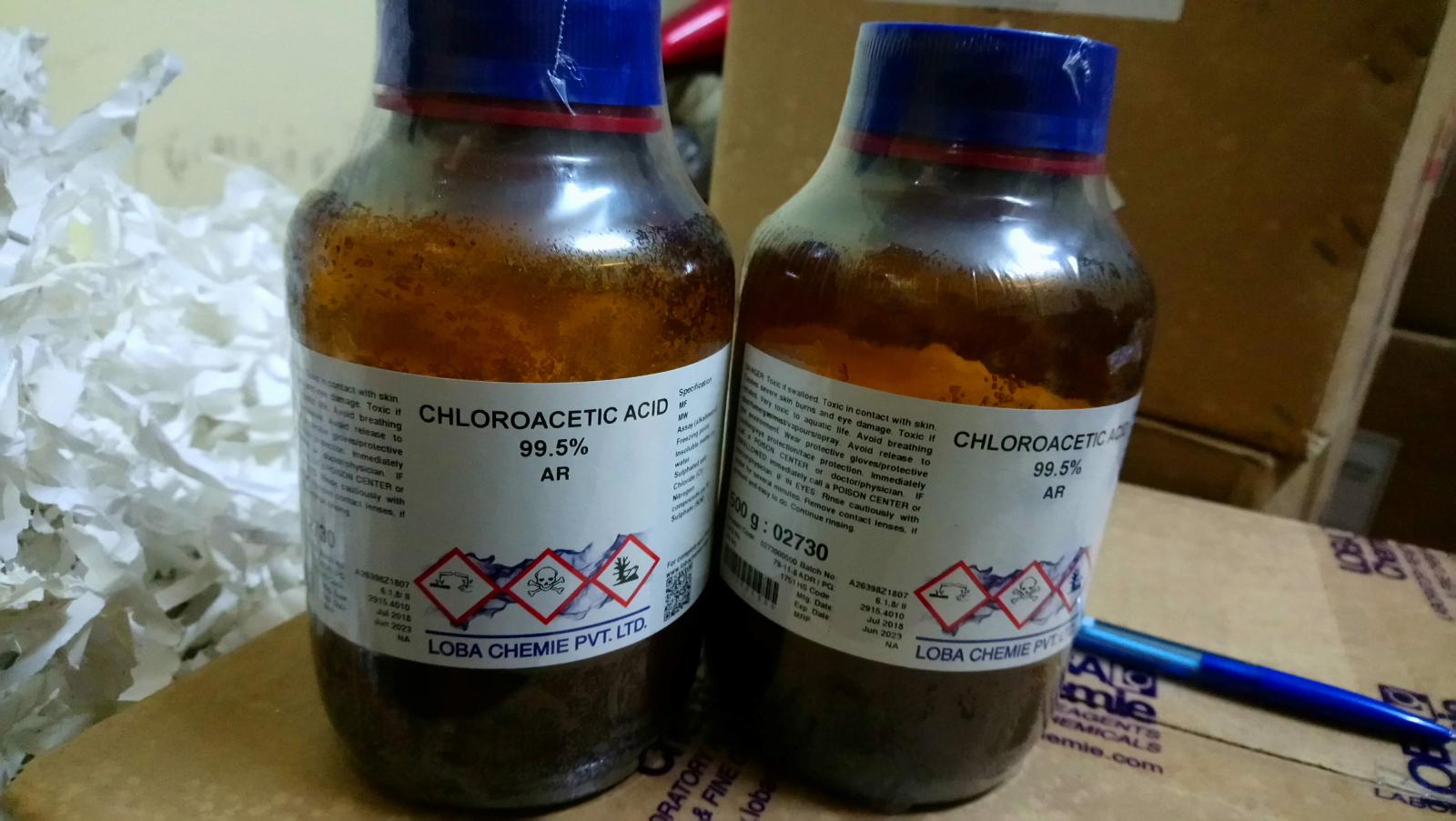 CHLOROACETIC ACID 99%                             